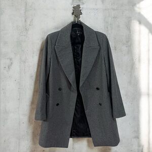 Zara Coat Size Medium